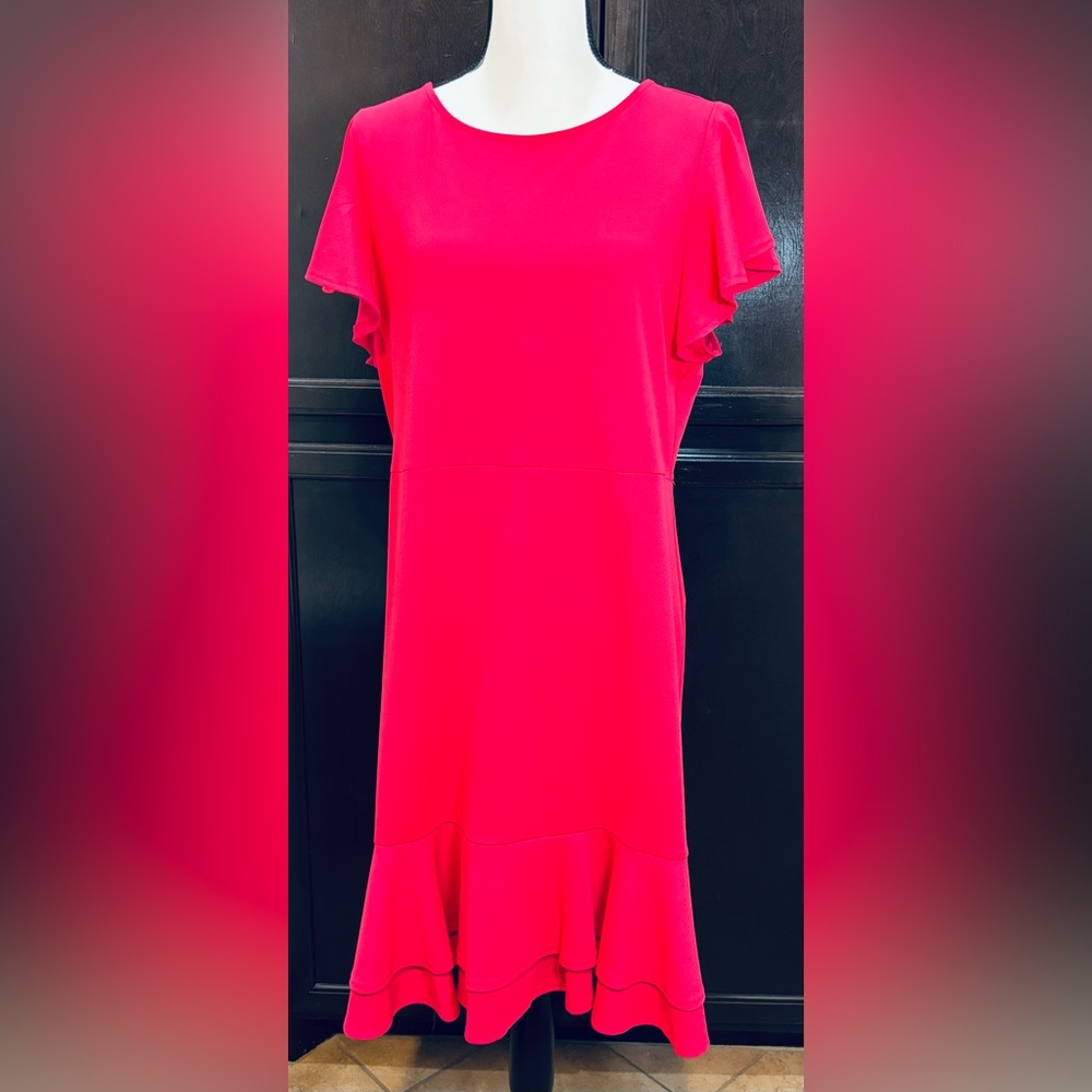 Forever 21 Bright Pink Ruffle Hem Dress